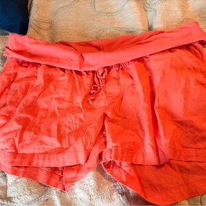 Old Navy Coral Maternity Shorts